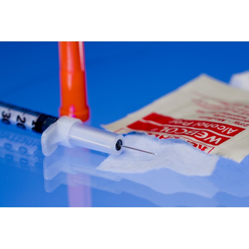 Tampon d'alcool isopropylique à 70% stérile Webcol® Tyco, x200